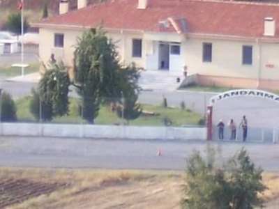 PKK'lılar Tunceli'de jandarma karakoluna saldırdı