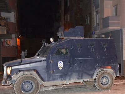 Doğubayazıt'ta polis karakoluna bombalı saldırı