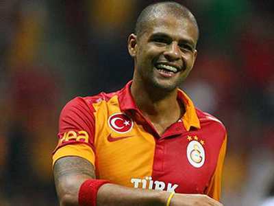 Melo günah çıkarttı