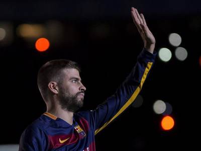 Pique'ye 4 maç ceza