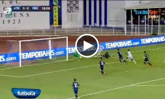 Fenerbahçe, Van Persie ile güldü!