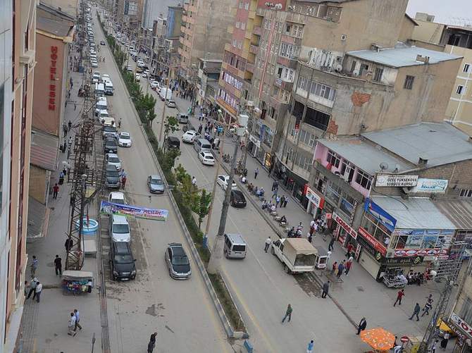 Yüksekova'da sokağa çıkma yasağı!