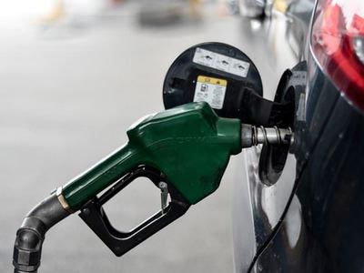 Benzine 6 kuruş indirim