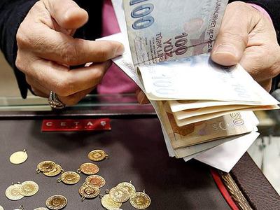 'Yastık altı'na Türk Lirası yetişmiyor
