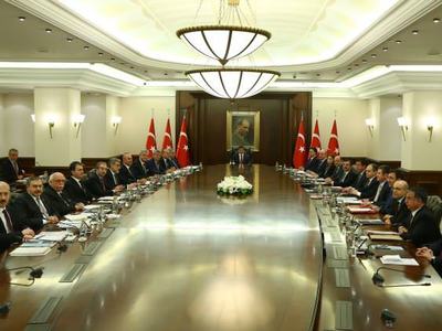 11 bakanın görevi sona erdi