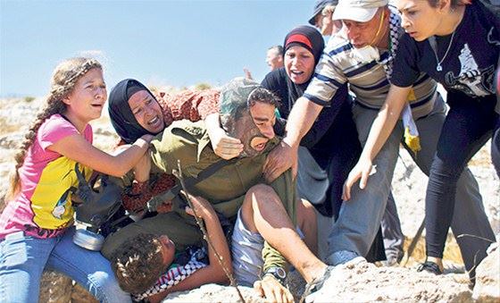 Bırak o çocuğu! - 1