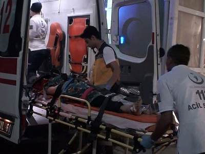 Suriyeli işçileri taşıyan traktör devrildi: 24 yaralı