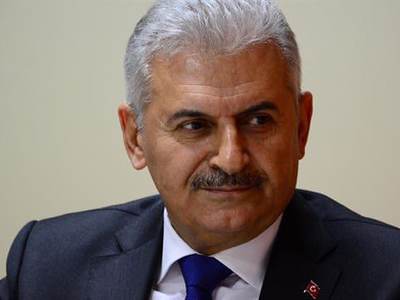 Binali Yıldırım adaylık için başvurdu