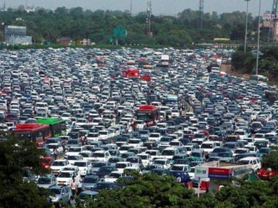 26 şeritli trafik!
