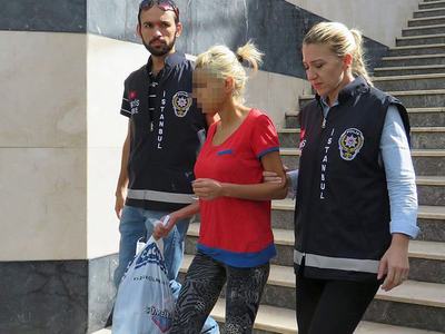 Eterle bayıltıp, diri diri boğazını kesmişler!
