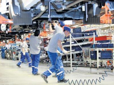 Otomotiv üretimi rekora koşuyor