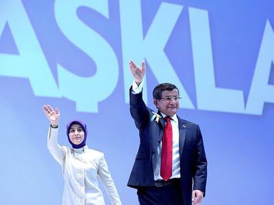 "İlk günkü aşkla"