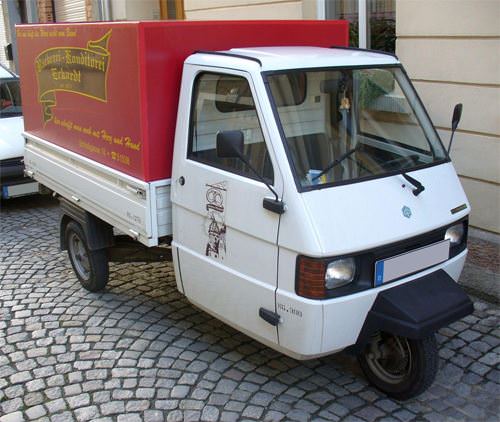 Kim demiş ticariden efsane çıkmaz diye?