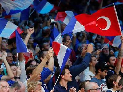 Fransa-Türkiye maçında seyirci rekoru