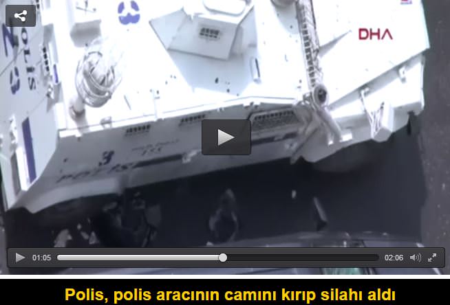 Polis, polis aracının camını kırıp silahı aldı