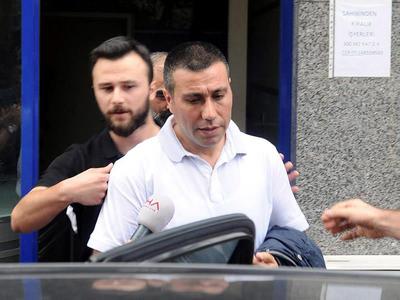 Nokta dergisi yazı işleri müdürü gözaltına alındı