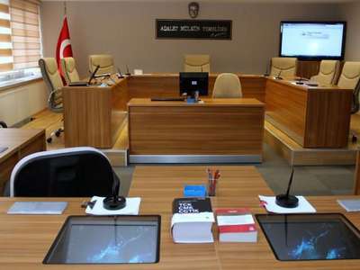 Nokta Dergisi Yazı İşleri Müdürü Çapan'a yurt dışı yasağı