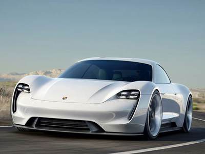 Porsche’den 600 bg’lik elektrikli otomobil