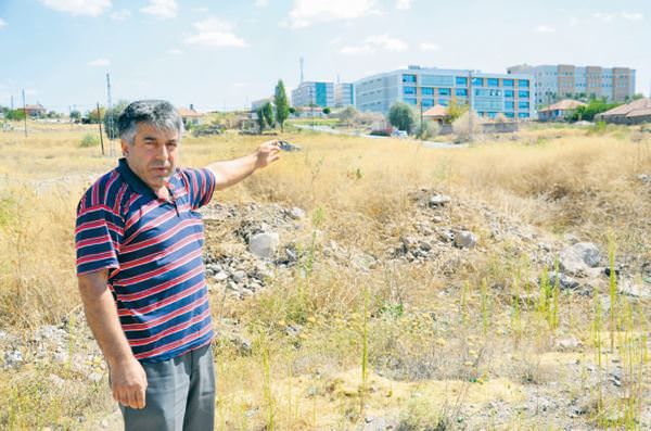 Paralel bunu da yapmış: Cami lojmanını hayat kadınına kiraya vermişler!