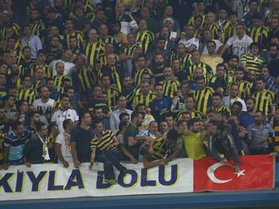 Saracoğlu'nda kavga çıktı