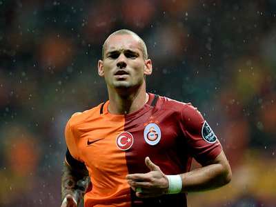 Sneijder 2 maçta yok!