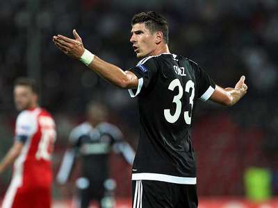 Mario Gomez: Burası kadınlar ligi değil
