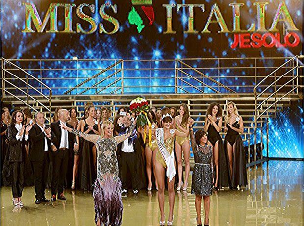 'Miss İtalya' Alice Sabatini öyle bir pot kırdı ki