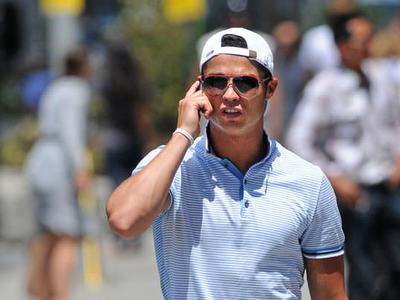 Ronaldo'nun Twitter'da her harfi 7 bin lira değerinde