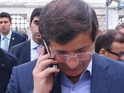 Başbakan Davutoğlu Nihat Çiftçi'ye 'geçmiş olsun' dileğinde bulundu