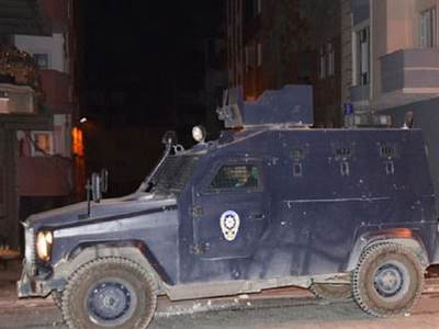 Yüksekova'da Emniyet Müdürlüğü'ne saldırı