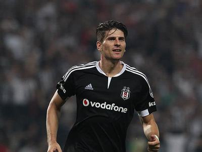 Mario Gomez hayranı olduğu takımı açıkladı