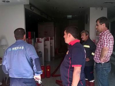 Zimmetine para geçirip bankayı yaktığı iddiası