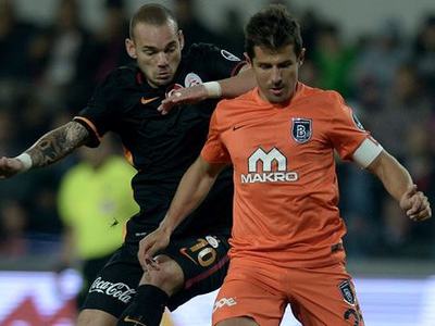 G.Saray'dan Belözoğlu'na: 'Başakşehir'li bir oyuncu'