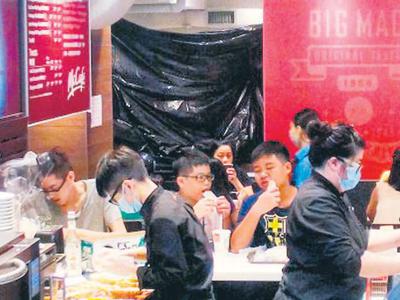 McDonald’s’daki ceset yedi saat sonra fark edildi