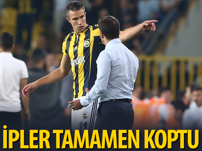 Van Persie ile Pereira arasında ipler tamamen koptu
