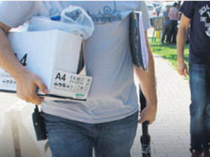 Seçmen listeleri KCK evinden çıktı