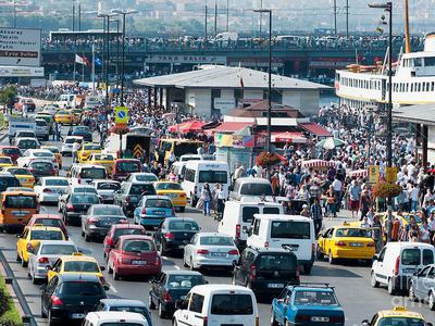 Trafikteki araç sayısı artmaya devam ediyor