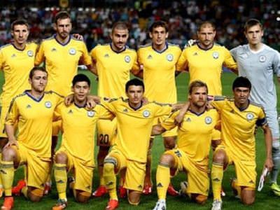 Kazakistan Euro 2016 biletini adeta Türkiye'ye hediye etti