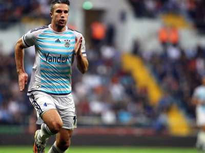 Barcelona, Van Persie ve Ajaxlı genç futbolcuları izleyecek