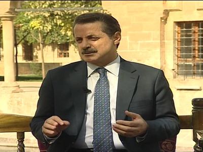Faruk Çelik: Silahı gömmek için yasa istiyor