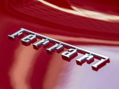 Ferrari, New York borsasında halka arz edildi