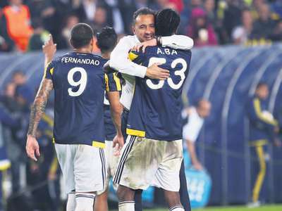 Abdoulaye Ba rekora koşuyor