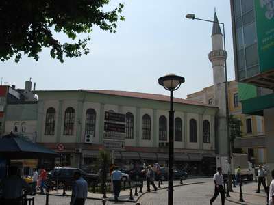 Cezeri Kasım Paşa Camii’nin canisi şair mimarı üstad