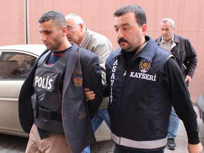 İki arkadaşın tartışması cinayetle bitti