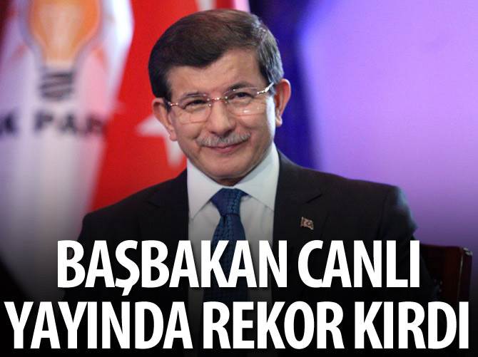 Başbakan Davutoğlu Facebook'ta rekor kırdı