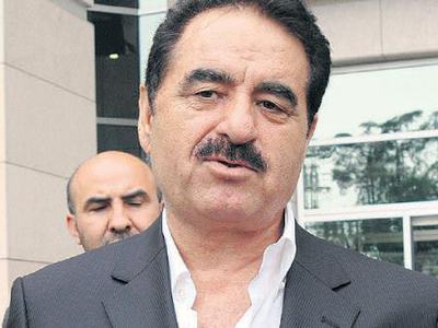 İbrahim Tatlıses'ten seçim uyarısı
