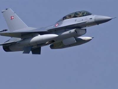 Danimarka'ya ait F16 uçağı düştü
