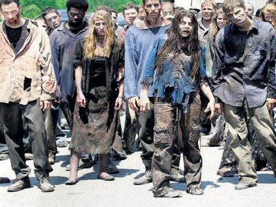 Zombiye dönüştüğünü iddia ettiği arkadaşını öldürdü