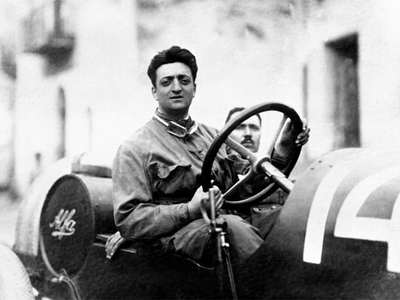 Enzo Ferrari'nin hayatı film oluyor