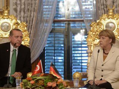 'Hilalli koltuk' saldırısına yanıt